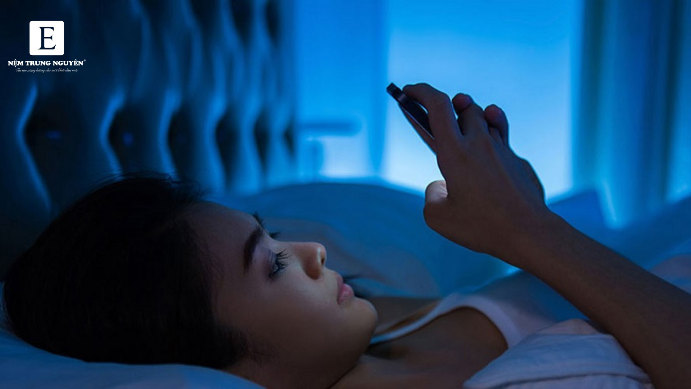 ngủ đủ nhưng vẫn mệt mỏi