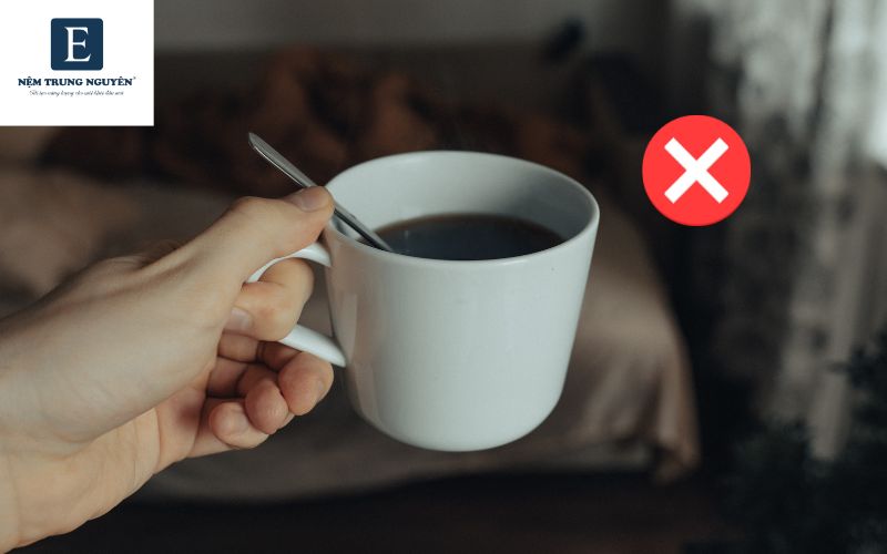 Rối loạn giấc ngủ do sử dụng các thức uống gây kích thích thần kinh trước khi ngủ