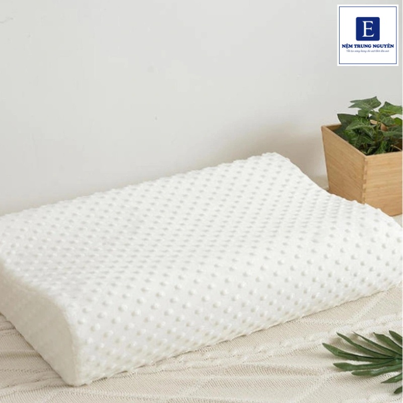 Những thói quen tưởng chừng “làm sạch kỹ hơn” lại chính là nguyên nhân khiến gối nhanh xuống cấp, mất độ đàn hồi và giảm tuổi thọ đáng kể.