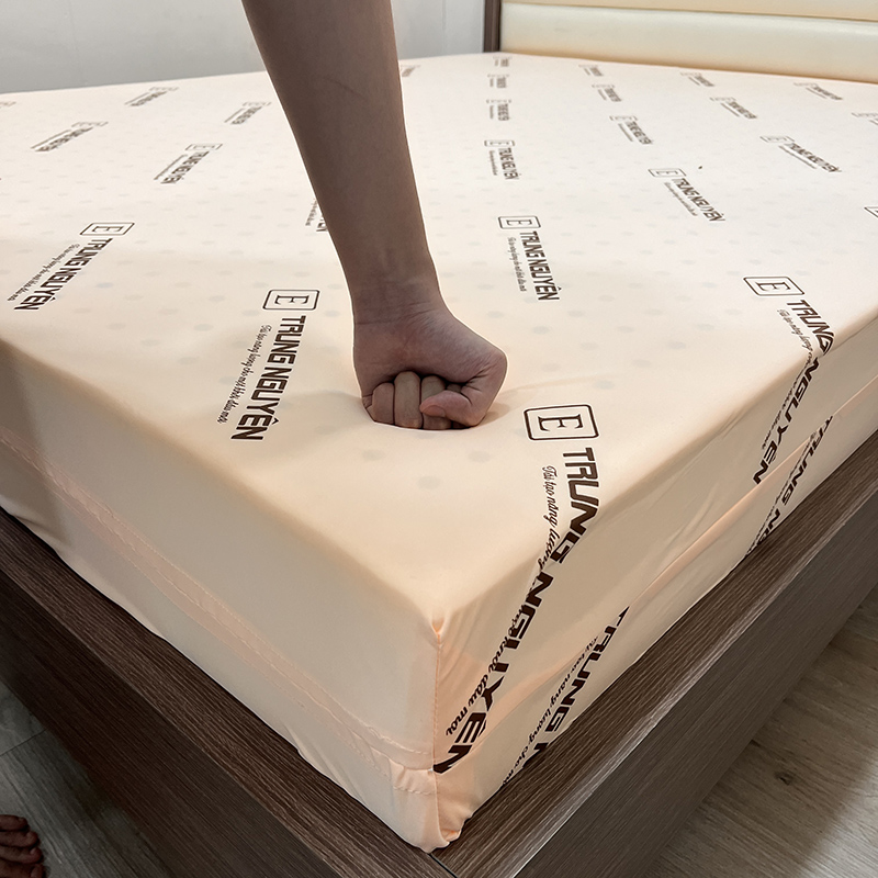 Nệm Foam được sản xuất từ chất liệu Foam êm ái, dễ chịu