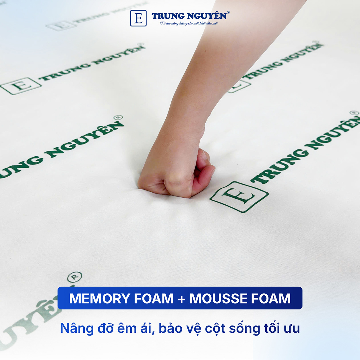 Sản phẩm được làm từ chất liệu Memory Foam + Mousse Foam cao cấp