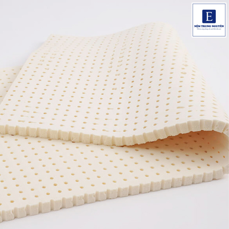 Nệm cao su thiên nhiên điều hoà cho bé