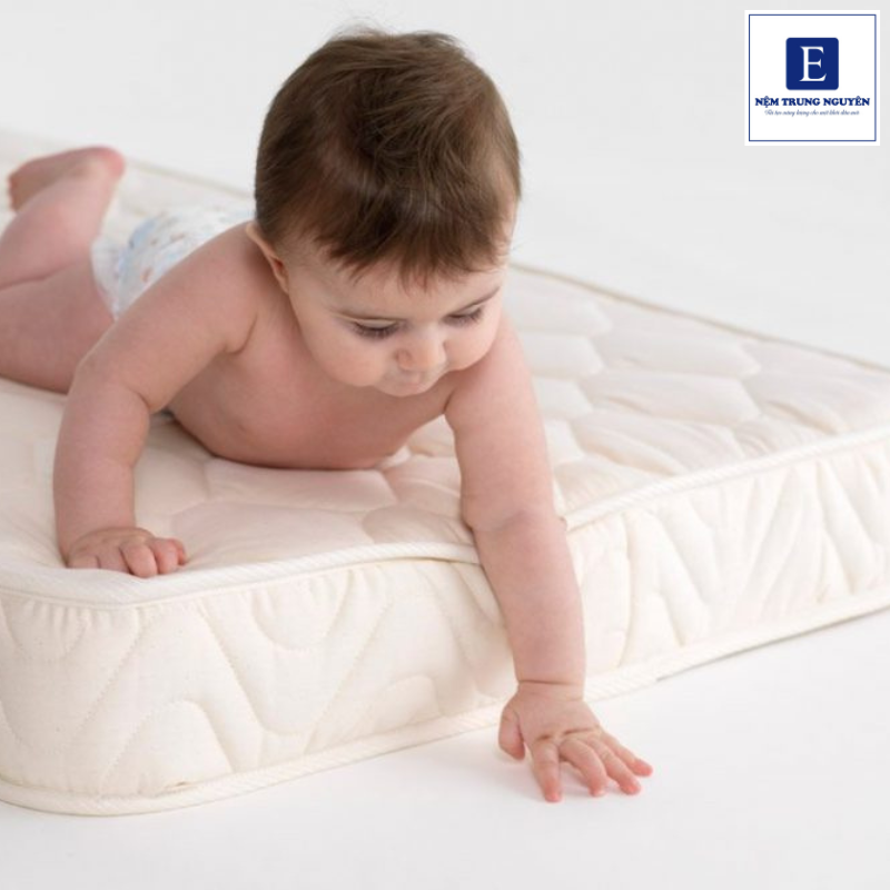 Một chiếc nệm phù hợp không chỉ giúp bé ngủ ngon mà còn sử dụng được lâu dài, tiết kiệm chi phí cho gia đình