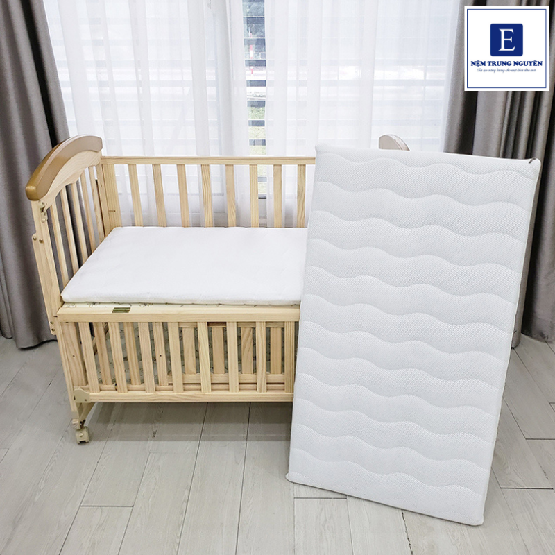 Hiện nay nệm cho bé được sản xuất với nhiều kích thước khác nhau để phù hợp với từng loại nôi và cũi trẻ em